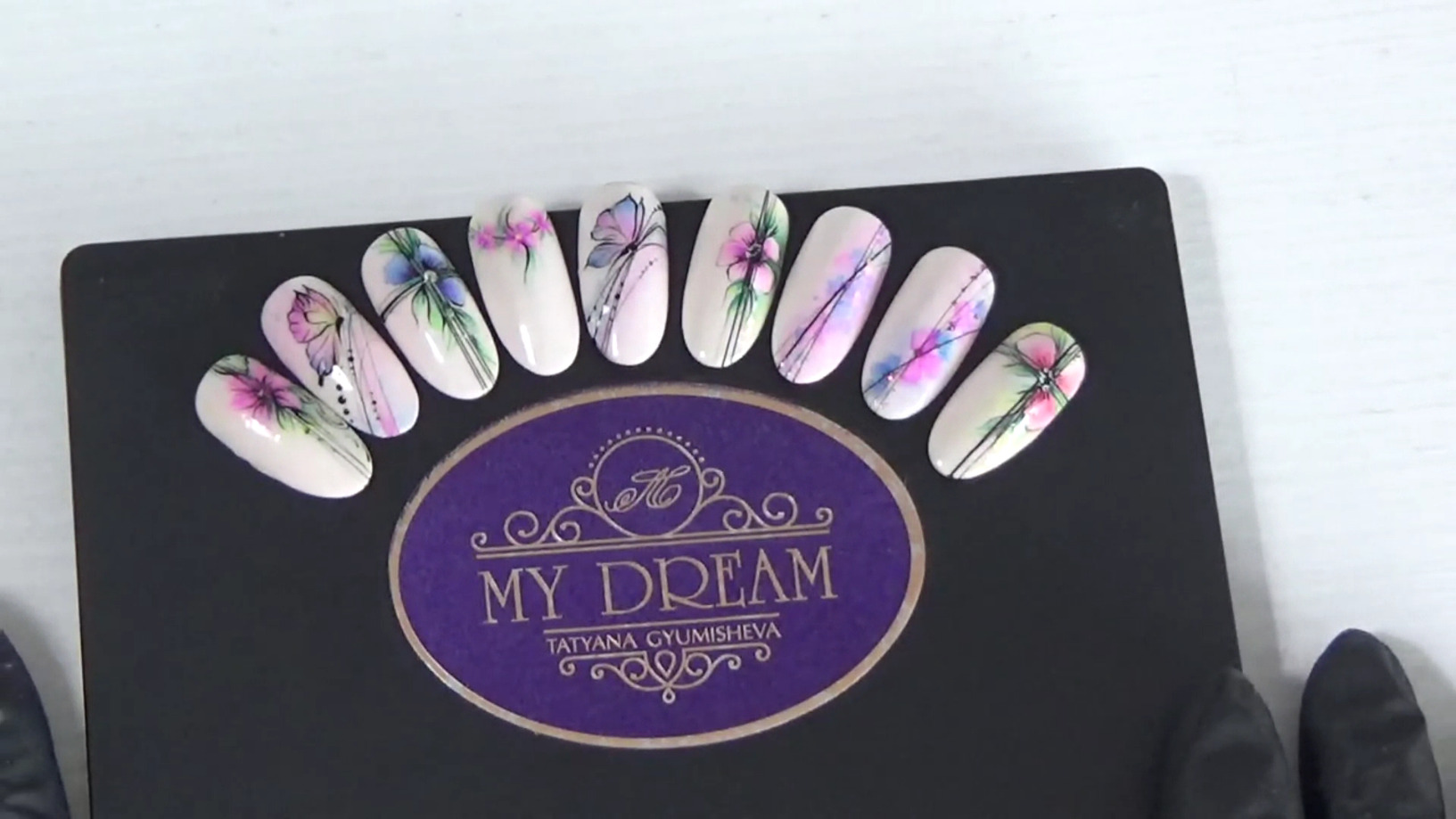 Акварелни декорации без акварел (авторска техника) 1 част